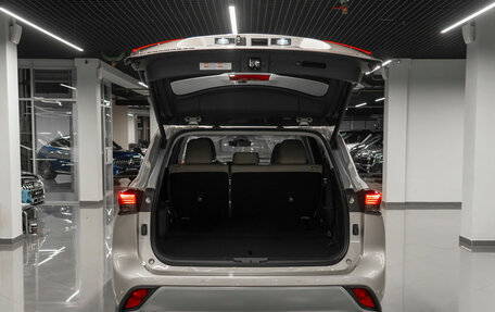 Toyota Highlander, 2025 год, 5 950 000 рублей, 28 фотография