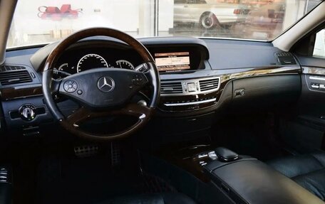 Mercedes-Benz S-Класс, 2012 год, 1 850 000 рублей, 18 фотография