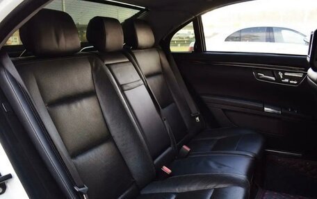 Mercedes-Benz S-Класс, 2012 год, 1 850 000 рублей, 20 фотография