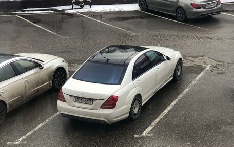 Mercedes-Benz S-Класс, 2012 год, 1 850 000 рублей, 29 фотография