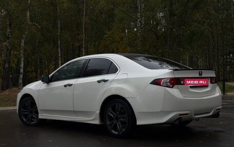 Honda Accord VIII рестайлинг, 2008 год, 1 000 000 рублей, 2 фотография