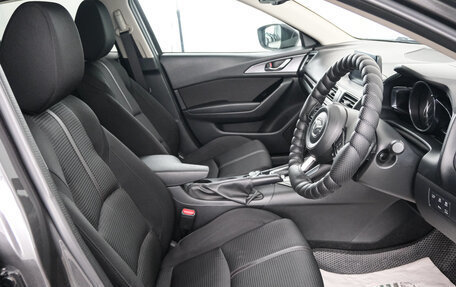 Mazda Axela, 2017 год, 1 699 000 рублей, 8 фотография