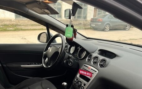 Peugeot 408 I рестайлинг, 2013 год, 650 000 рублей, 3 фотография