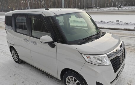 Toyota Roomy I, 2017 год, 940 000 рублей, 2 фотография