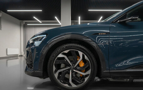 Audi e-tron Sportback I, 2020 год, 4 500 000 рублей, 30 фотография