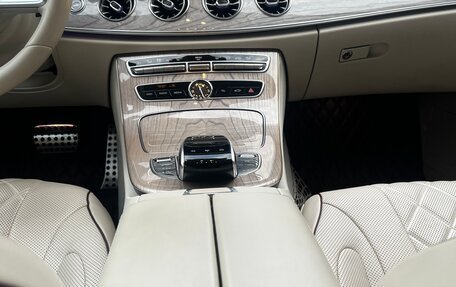 Mercedes-Benz CLS, 2018 год, 5 250 000 рублей, 4 фотография