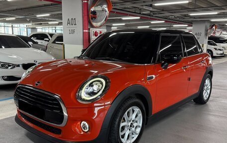 MINI Hatch, 2021 год, 1 642 000 рублей, 4 фотография