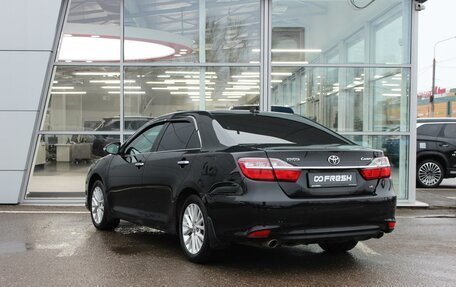 Toyota Camry, 2015 год, 2 000 000 рублей, 2 фотография