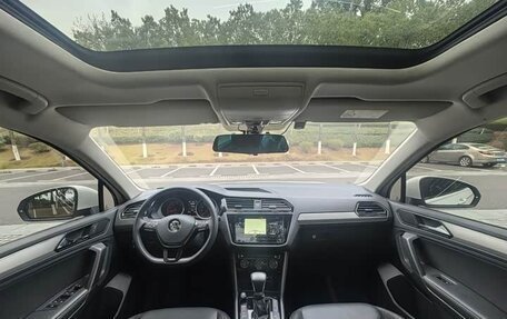 Volkswagen Tiguan II, 2020 год, 2 150 000 рублей, 12 фотография