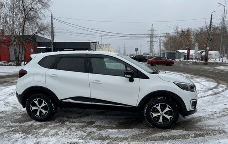 Renault Kaptur I рестайлинг, 2020 год, 1 640 000 рублей, 3 фотография