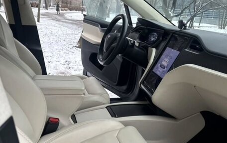 Tesla Model X I, 2018 год, 4 800 000 рублей, 2 фотография