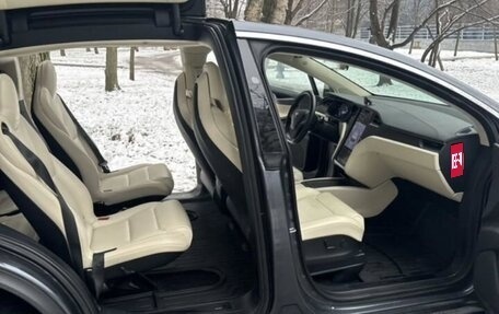 Tesla Model X I, 2018 год, 4 800 000 рублей, 4 фотография