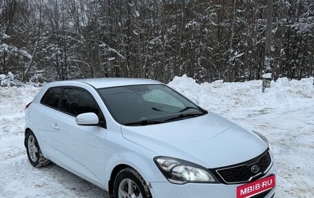 KIA cee'd I рестайлинг, 2011 год, 920 000 рублей, 8 фотография