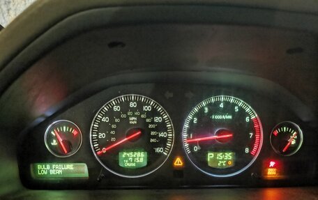 Volvo XC90 II рестайлинг, 2004 год, 801 000 рублей, 9 фотография