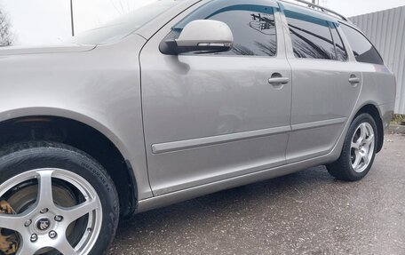 Skoda Octavia, 2011 год, 850 000 рублей, 4 фотография