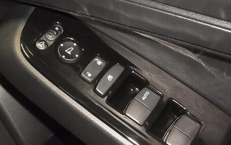 Honda Vezel, 2023 год, 1 634 777 рублей, 18 фотография