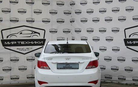Hyundai Solaris II рестайлинг, 2015 год, 910 000 рублей, 6 фотография