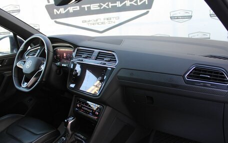Volkswagen Tiguan II, 2021 год, 4 700 000 рублей, 15 фотография