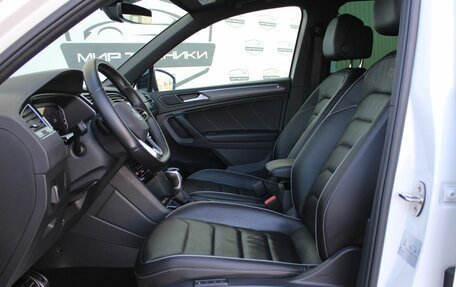 Volkswagen Tiguan II, 2021 год, 4 700 000 рублей, 22 фотография