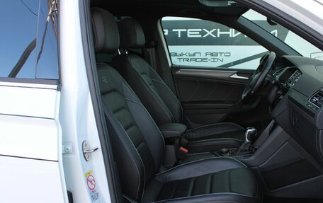 Volkswagen Tiguan II, 2021 год, 4 700 000 рублей, 24 фотография