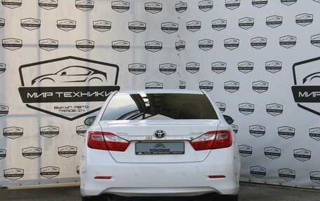 Toyota Camry, 2013 год, 1 650 000 рублей, 6 фотография