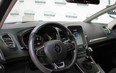 Renault Megane IV, 2019 год, 1 690 000 рублей, 13 фотография