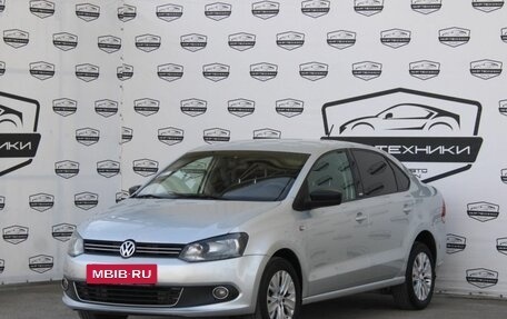Volkswagen Polo VI (EU Market), 2014 год, 870 000 рублей, 2 фотография