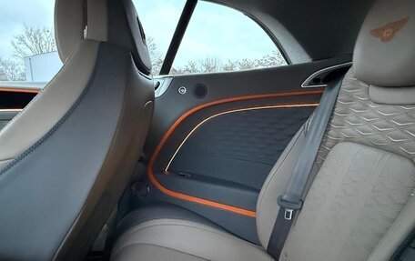 Bentley Continental GT, 2025 год, 47 500 000 рублей, 14 фотография