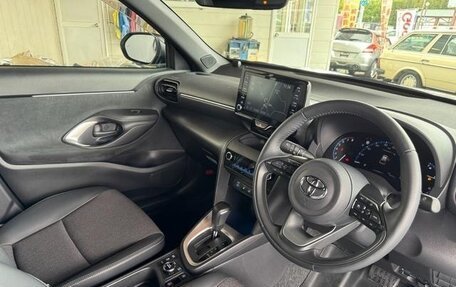 Toyota Yaris Cross, 2023 год, 1 930 777 рублей, 20 фотография