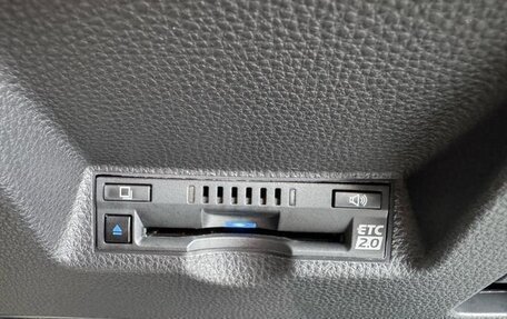 Toyota Yaris Cross, 2023 год, 1 930 777 рублей, 27 фотография