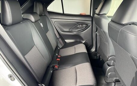 Toyota Yaris Cross, 2023 год, 1 930 777 рублей, 32 фотография