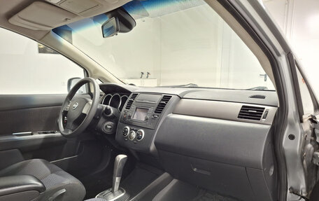 Nissan Tiida, 2010 год, 850 000 рублей, 15 фотография