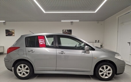 Nissan Tiida, 2010 год, 850 000 рублей, 8 фотография