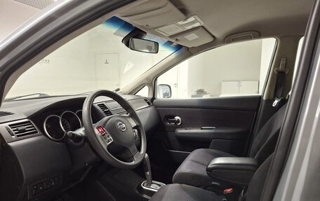 Nissan Tiida, 2010 год, 850 000 рублей, 20 фотография