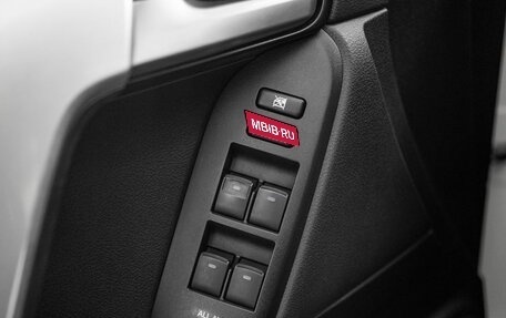 Toyota Land Cruiser Prado 150 рестайлинг 2, 2020 год, 6 400 000 рублей, 19 фотография