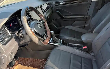 Volkswagen T-Roc I, 2021 год, 1 279 000 рублей, 9 фотография