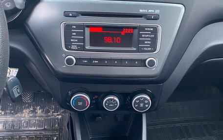 KIA Rio III рестайлинг, 2015 год, 730 000 рублей, 14 фотография