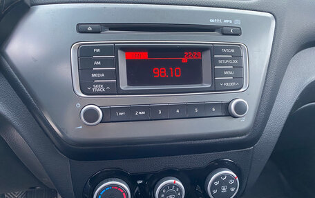 KIA Rio III рестайлинг, 2015 год, 730 000 рублей, 16 фотография