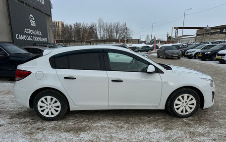 Chevrolet Cruze II, 2013 год, 670 000 рублей, 8 фотография