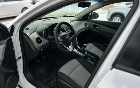 Chevrolet Cruze II, 2013 год, 670 000 рублей, 12 фотография