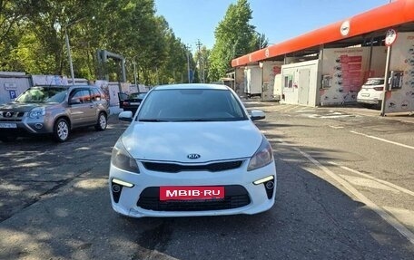 KIA Rio IV, 2017 год, 950 000 рублей, 9 фотография