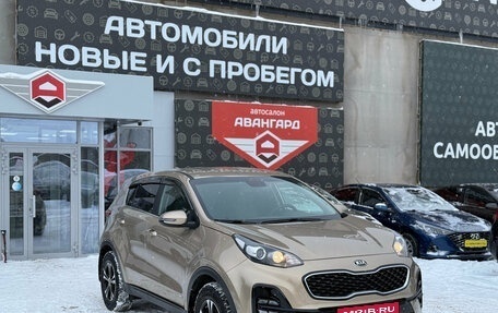 KIA Sportage IV рестайлинг, 2018 год, 2 000 000 рублей, 1 фотография