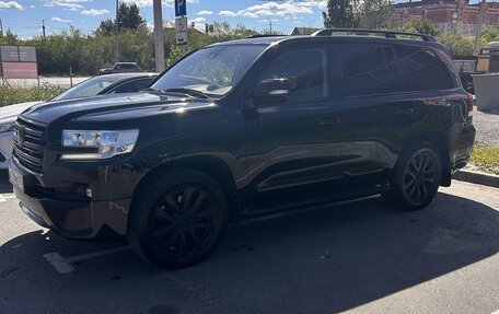 Toyota Land Cruiser 200, 2016 год, 6 100 000 рублей, 1 фотография