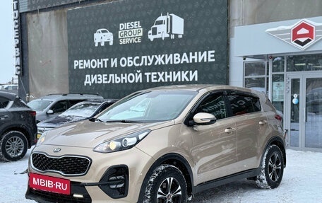 KIA Sportage IV рестайлинг, 2018 год, 2 000 000 рублей, 3 фотография