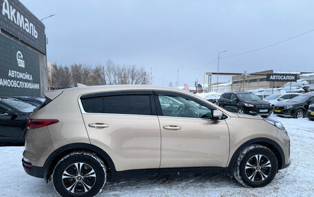 KIA Sportage IV рестайлинг, 2018 год, 2 000 000 рублей, 8 фотография