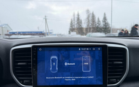 KIA Sportage IV рестайлинг, 2018 год, 2 000 000 рублей, 14 фотография