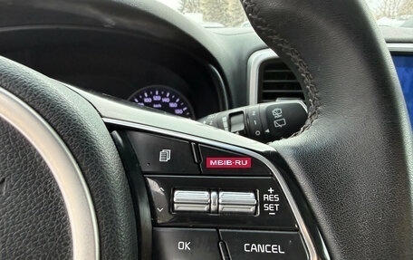 KIA Sportage IV рестайлинг, 2018 год, 2 000 000 рублей, 18 фотография