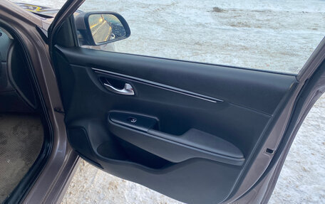 KIA Rio IV, 2017 год, 1 200 000 рублей, 26 фотография