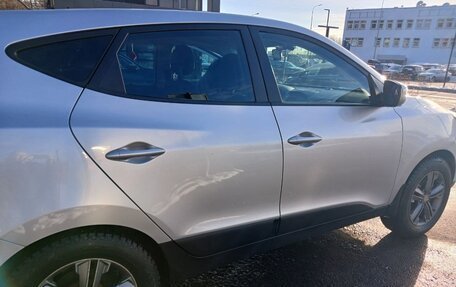 Hyundai ix35 I рестайлинг, 2014 год, 1 350 000 рублей, 21 фотография