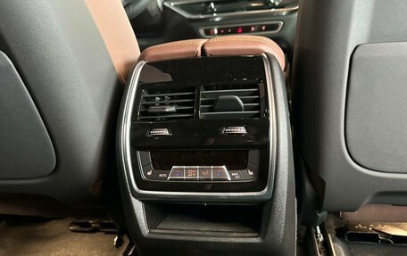 BMW X7, 2025 год, 17 000 000 рублей, 13 фотография